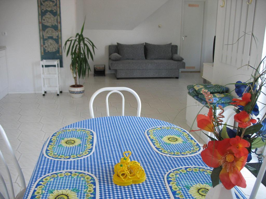 Doina Apartman Zalakaros Habitación foto