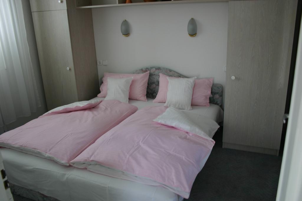 Doina Apartman Zalakaros Habitación foto